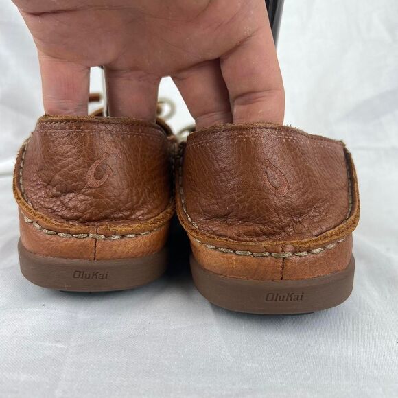 OluKai Huli Brown Leather Loafers With Rubber Soles and Lace up Detail Size 8.5